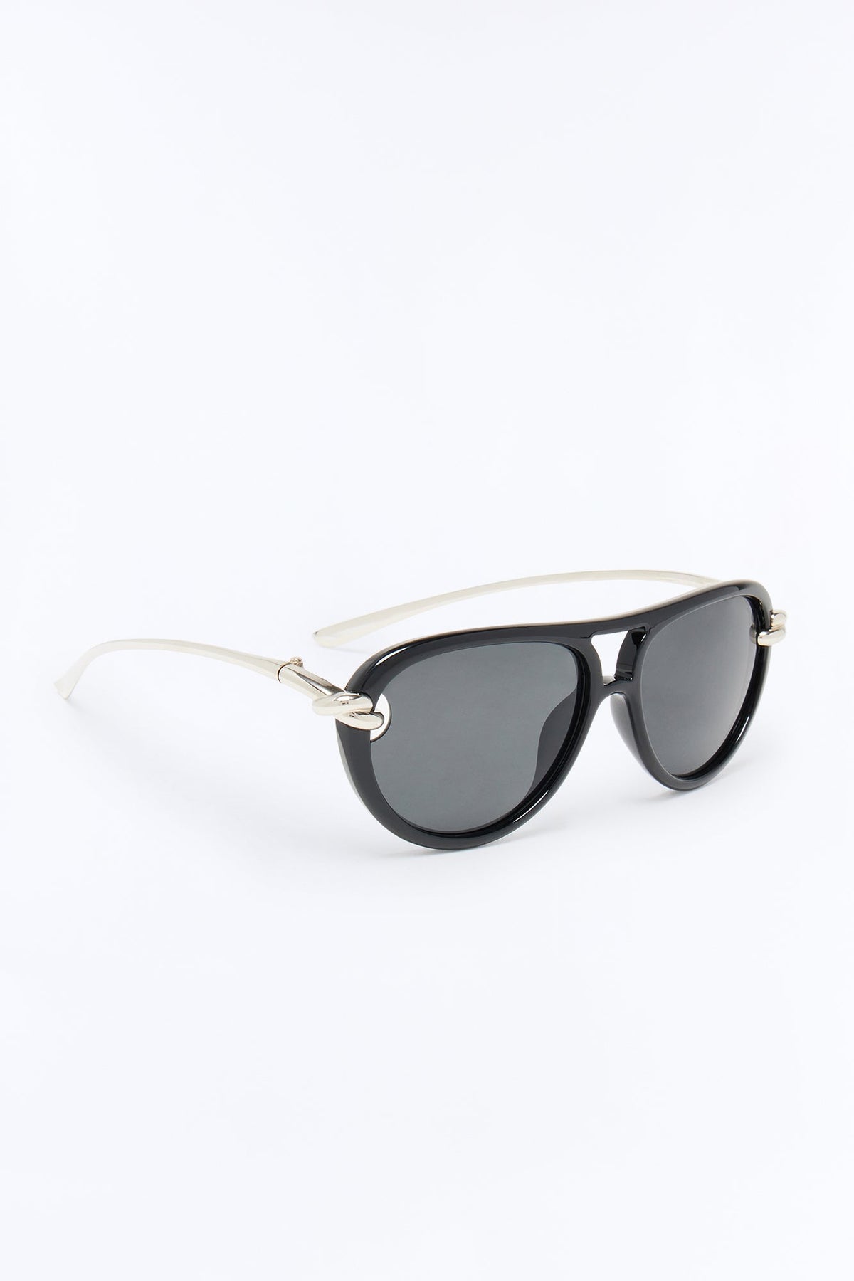 Retro Appeal Aviator Sunglasses - Black/Silver