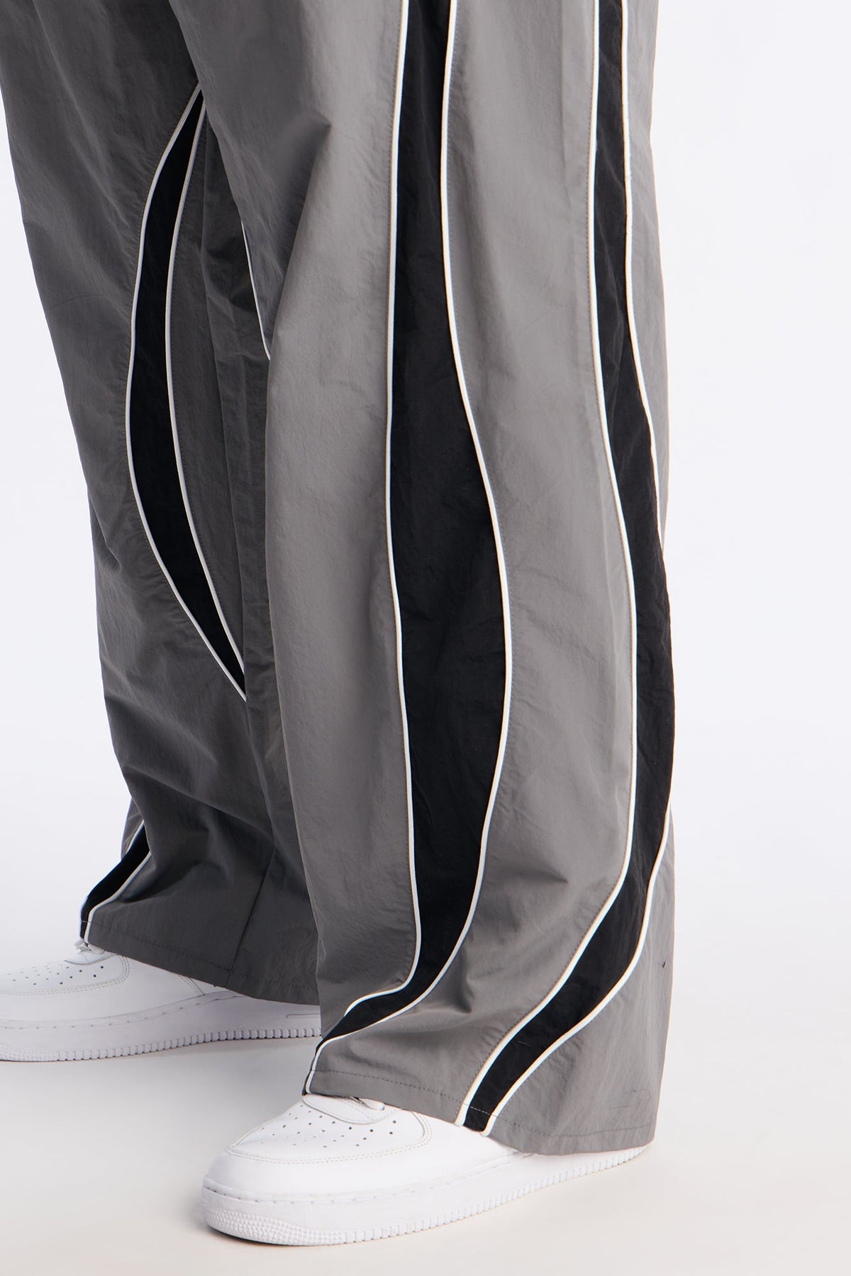 Slim Snyder Heights Pant - Grey