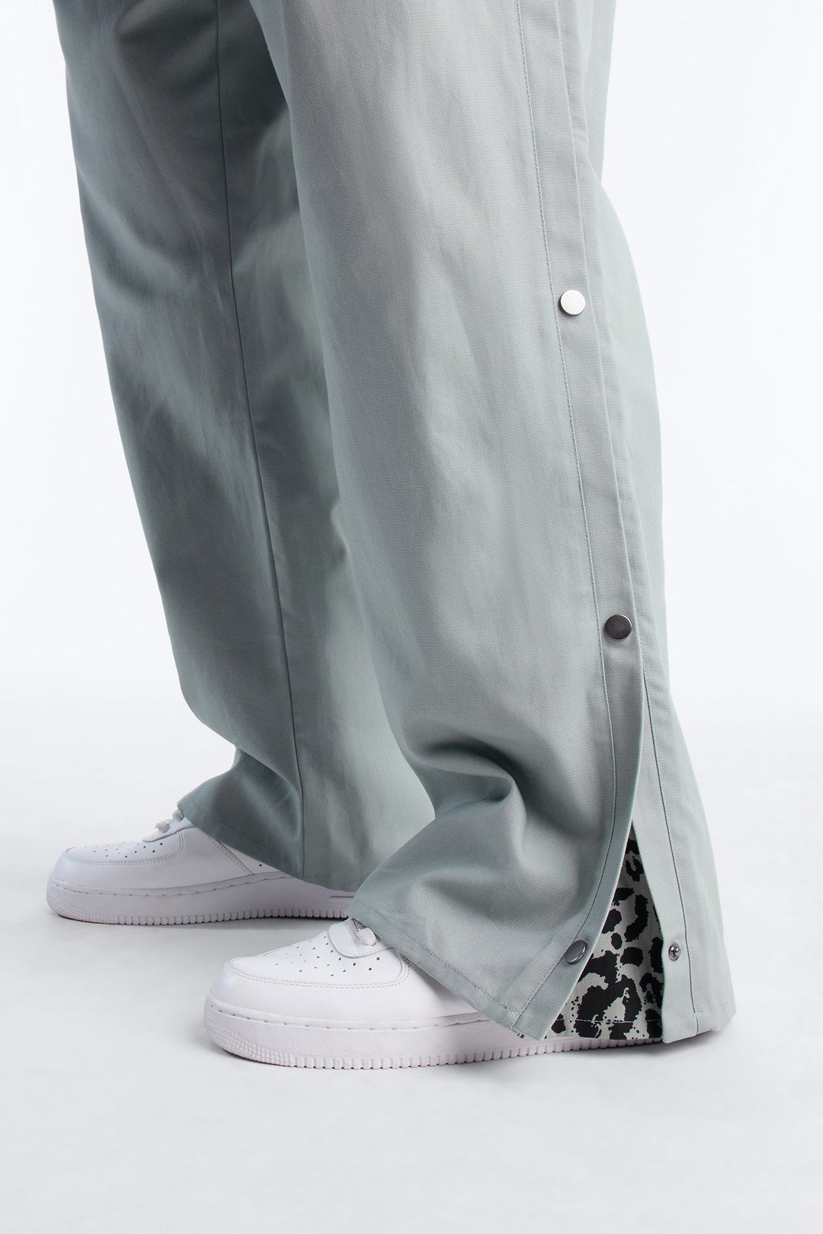 Straight Print Hint Studded Pant - Grey