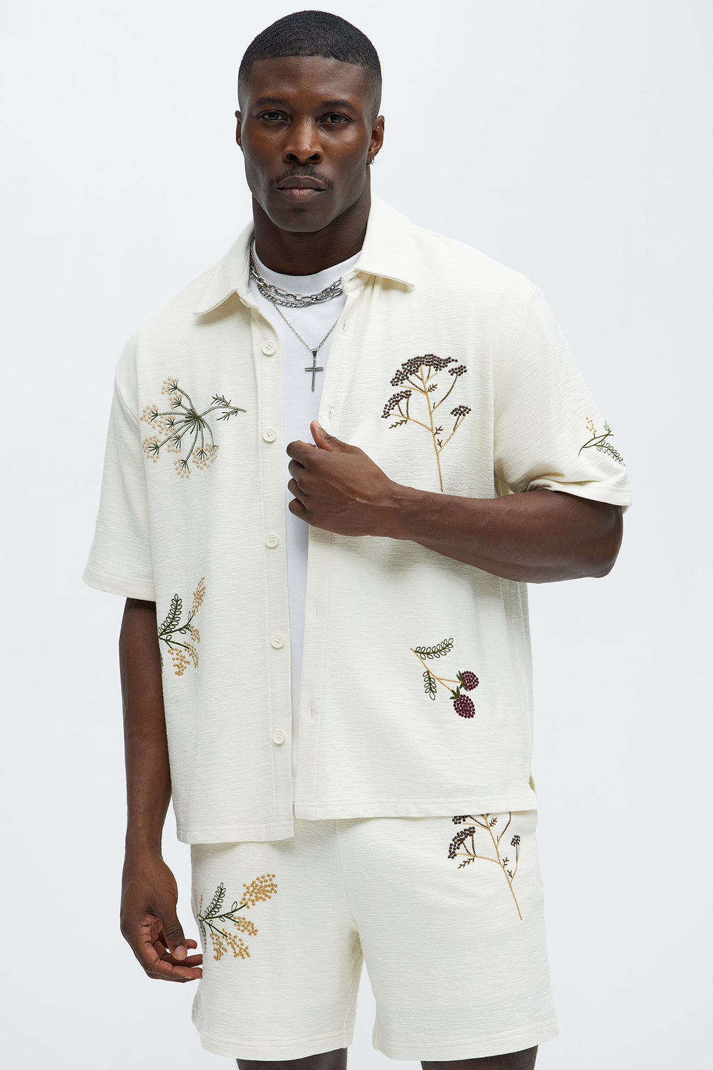 Berries And Bloom Embroidered Shirt - Cream