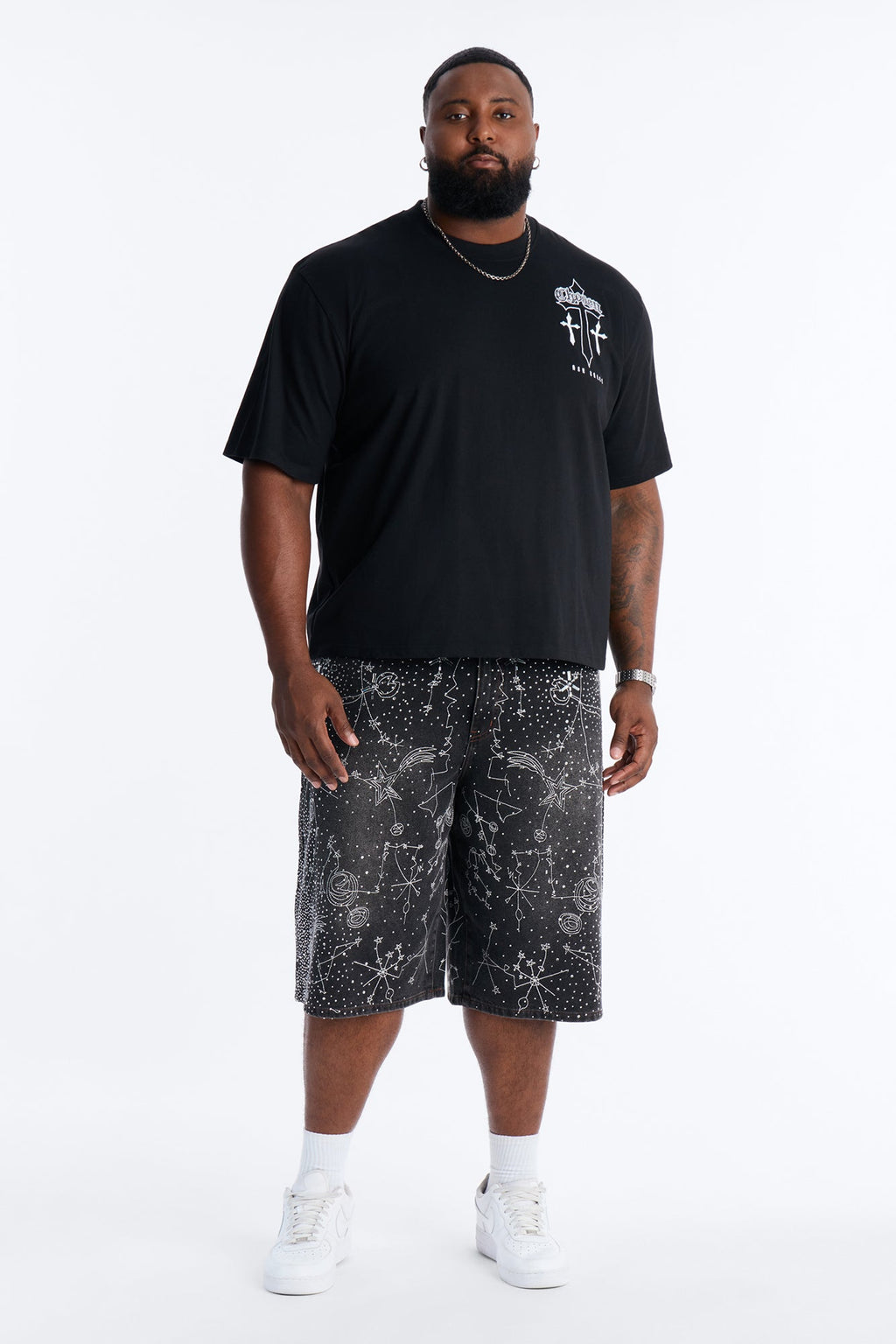 Chosen Cross Embroidery Short Sleeve Tee - Black
