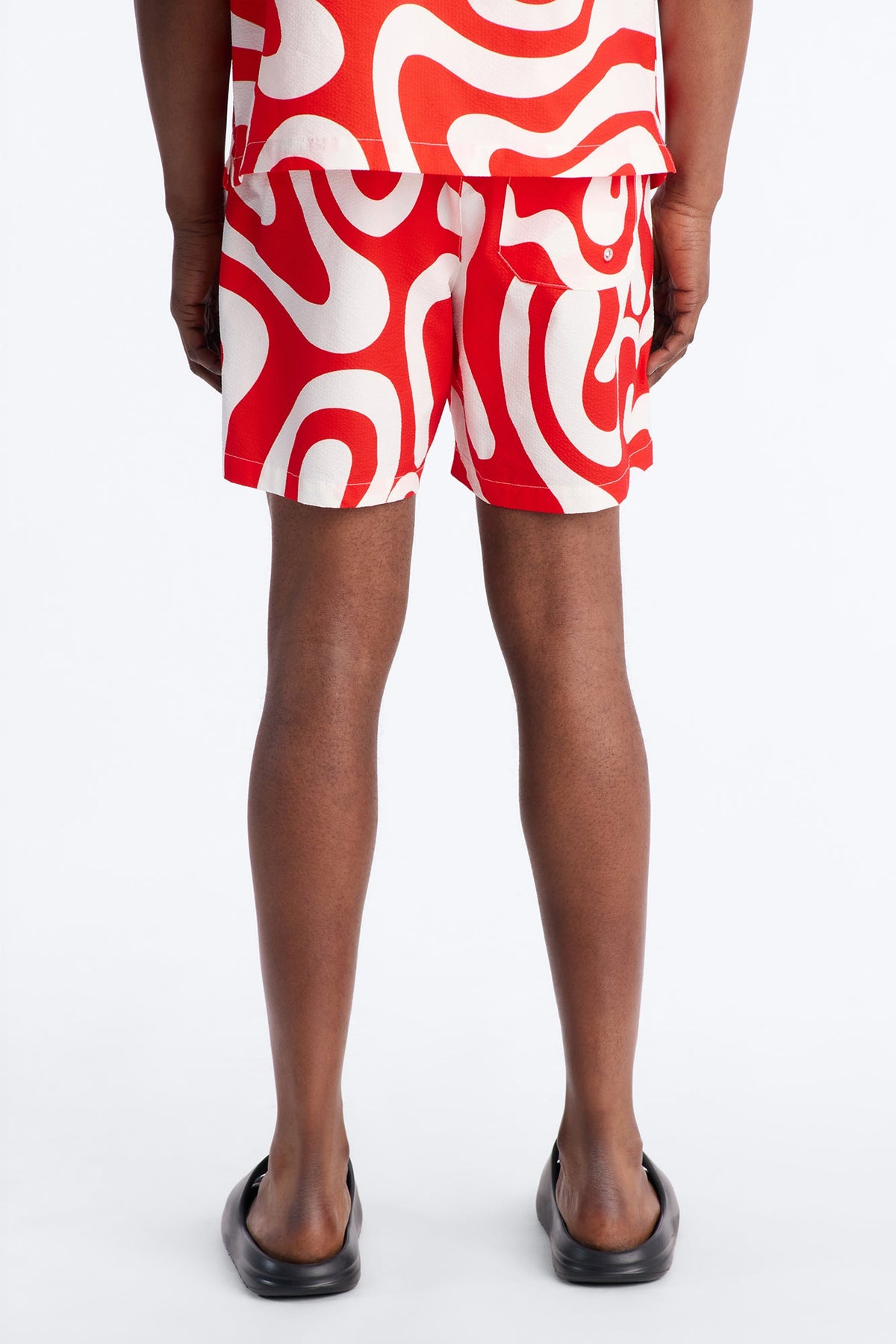 Groovy Abstract Printed Seersucker Swim Trunk 6″ - Red