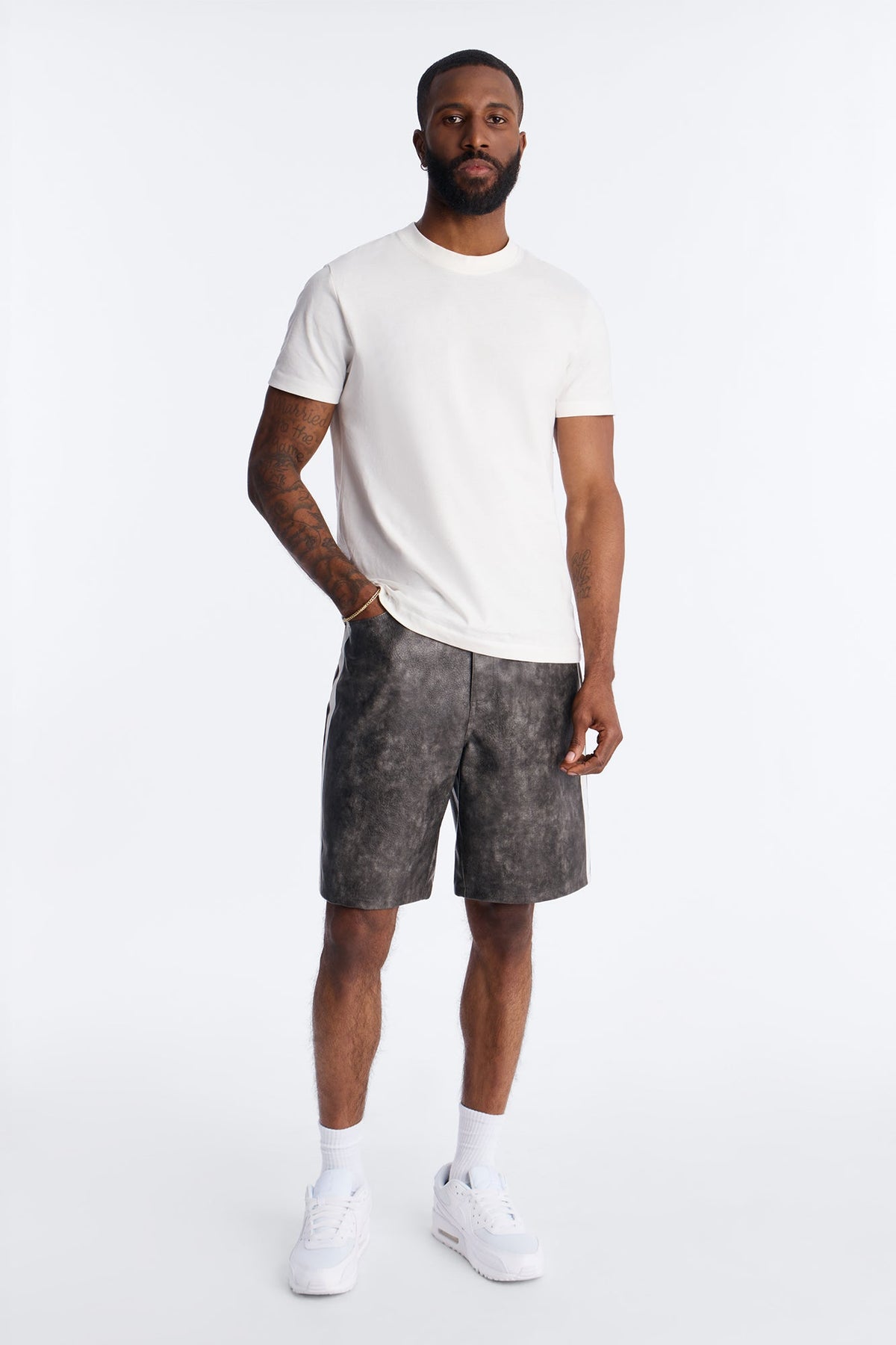 Relaxed Aubrey Hill Faux Leather Short - Black