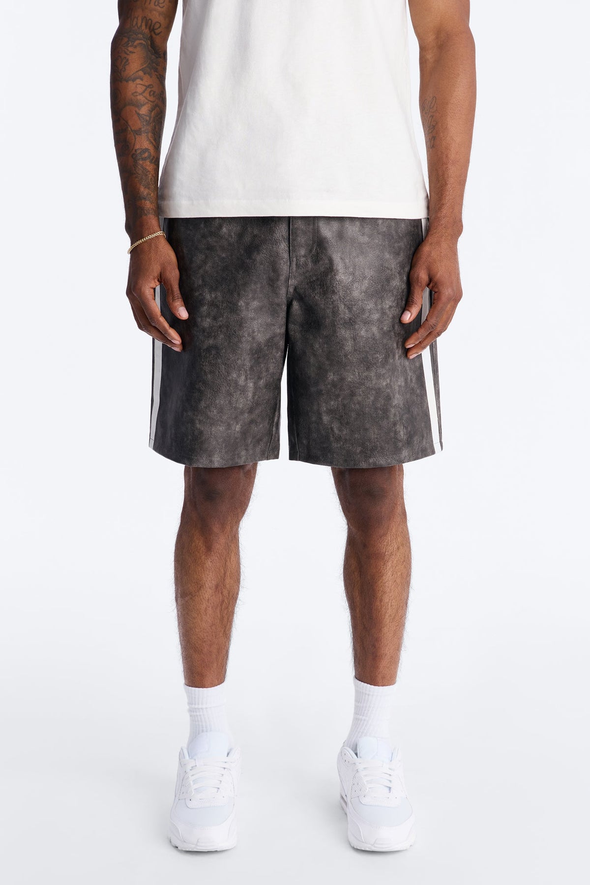 Relaxed Aubrey Hill Faux Leather Short - Black
