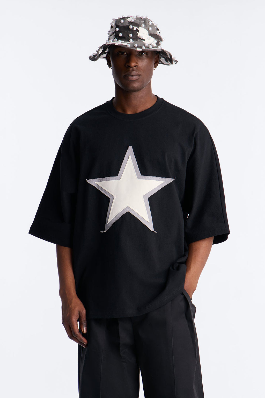 Premium Oversized Star Patch Short Sleeve Tee - Black