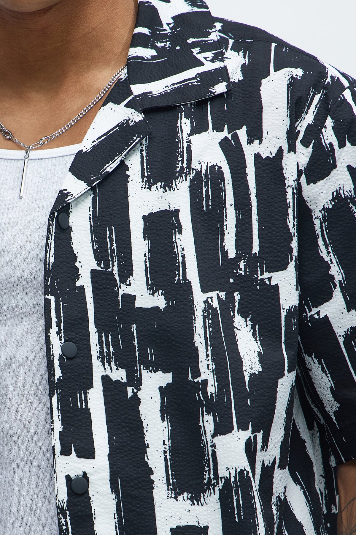 Seersucker Printed Short Sleeve Cuban Collar Shirt - Black/combo