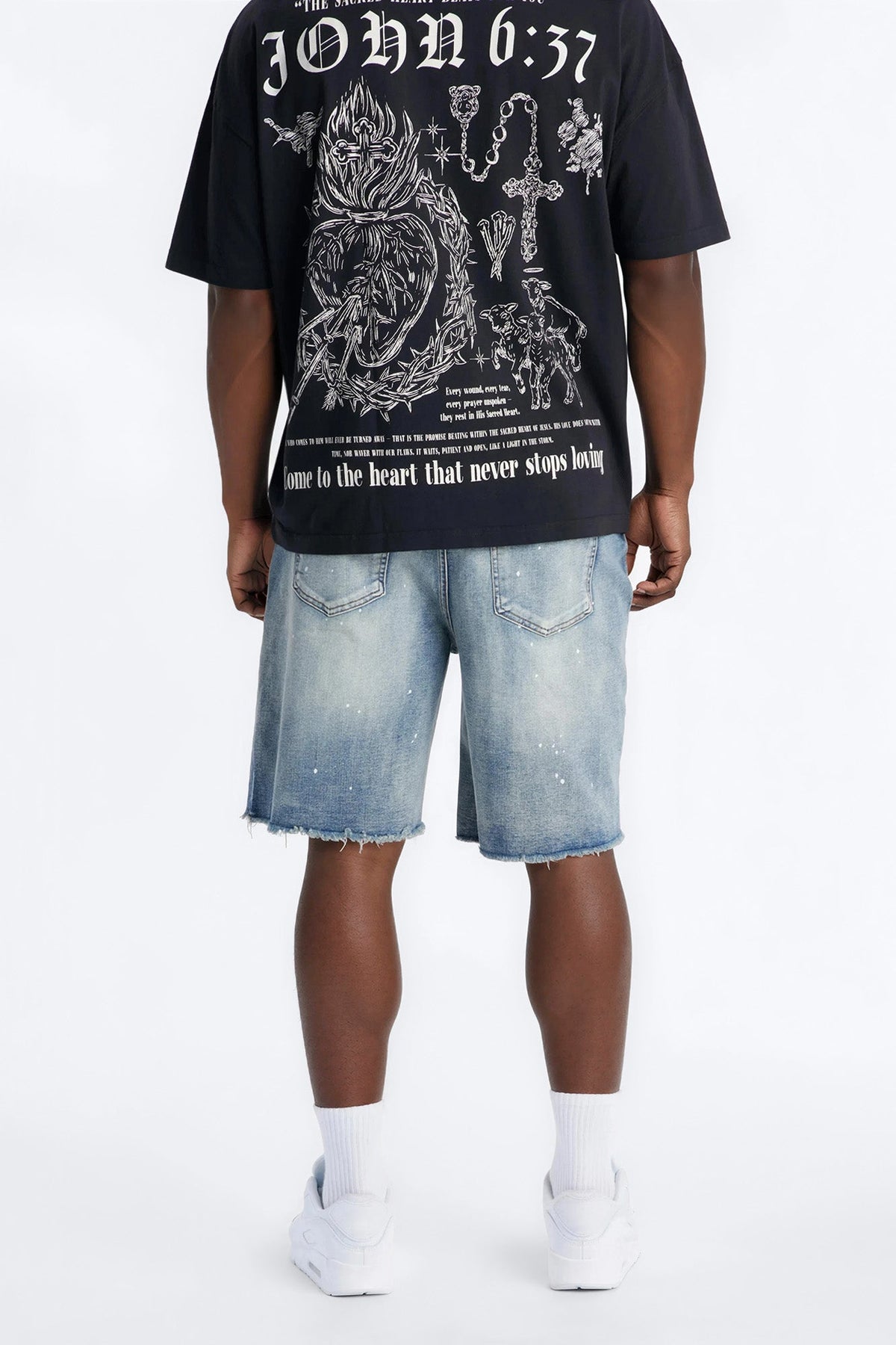 Relaxed Paisley District Denim Short - Medium Blue Wash