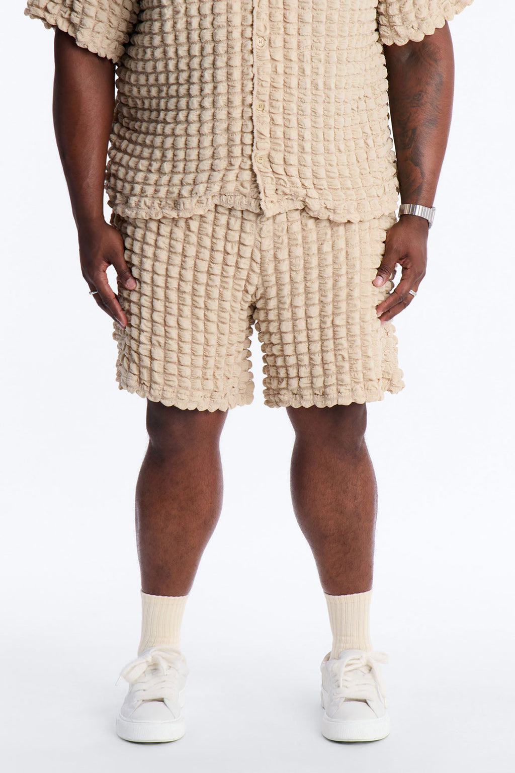 Relaxed Effervesce Textured Short - Tan