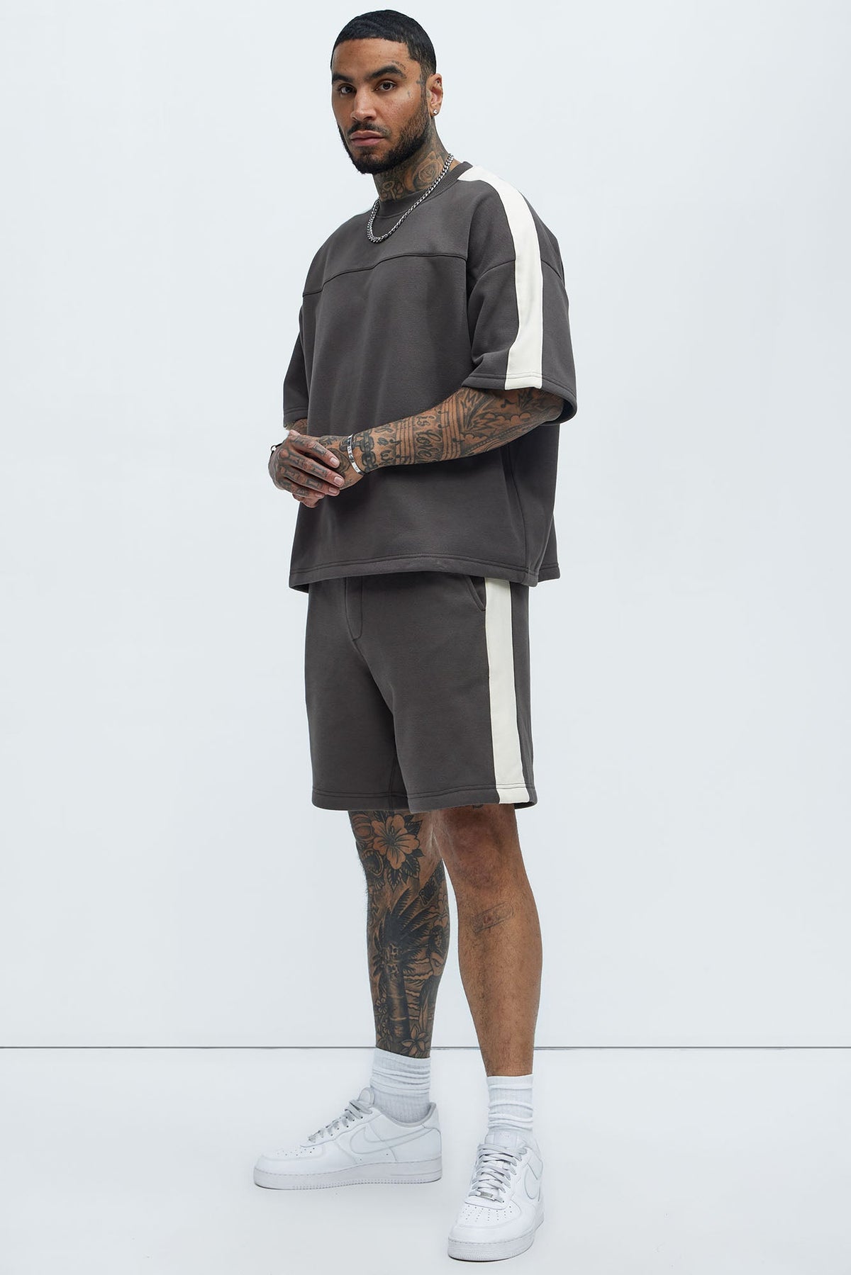 Tyson Oversized Heavyweight Striped Shorts - Olive