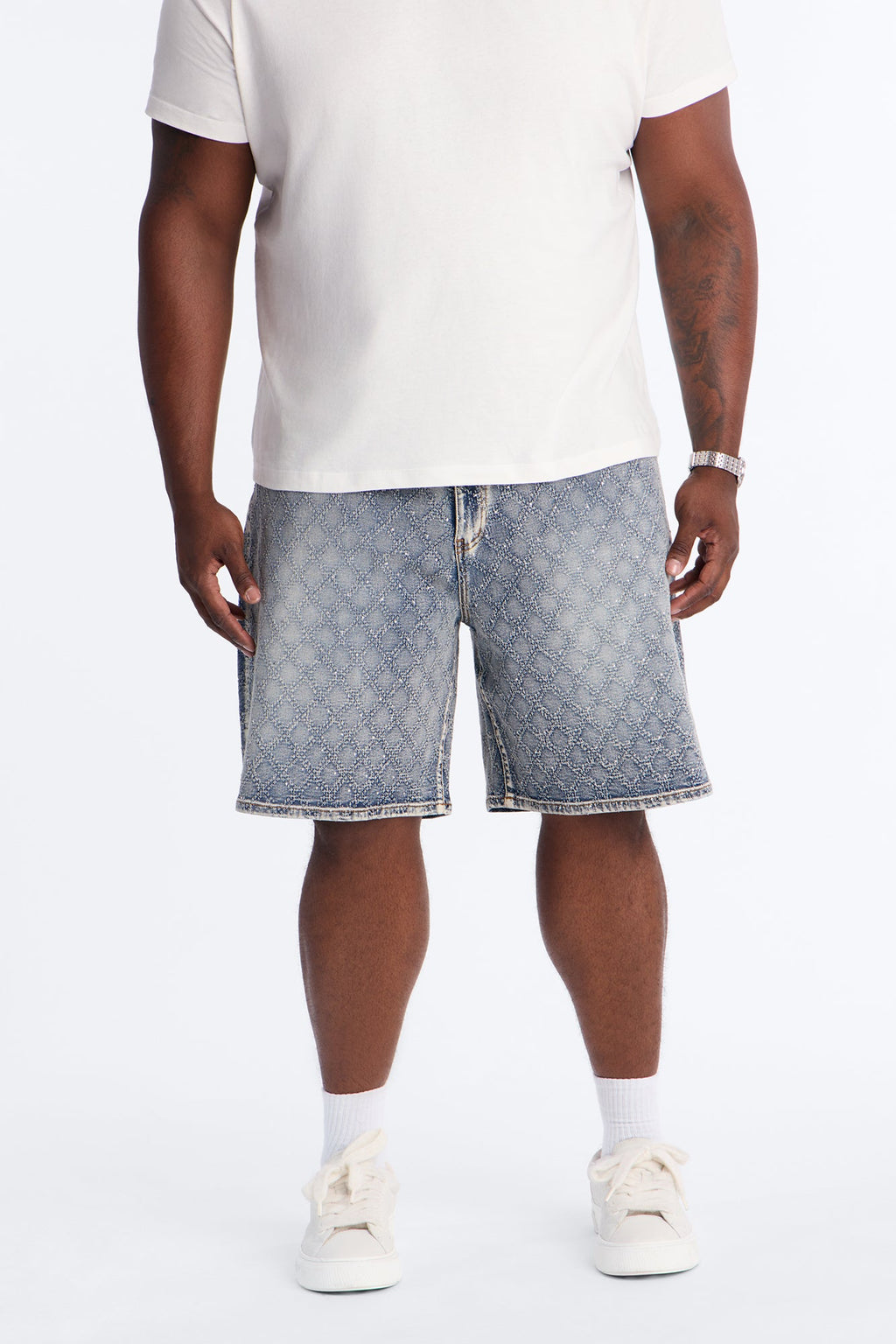 I Be Jeweled Relaxed Denim Short - Light Blue Wash