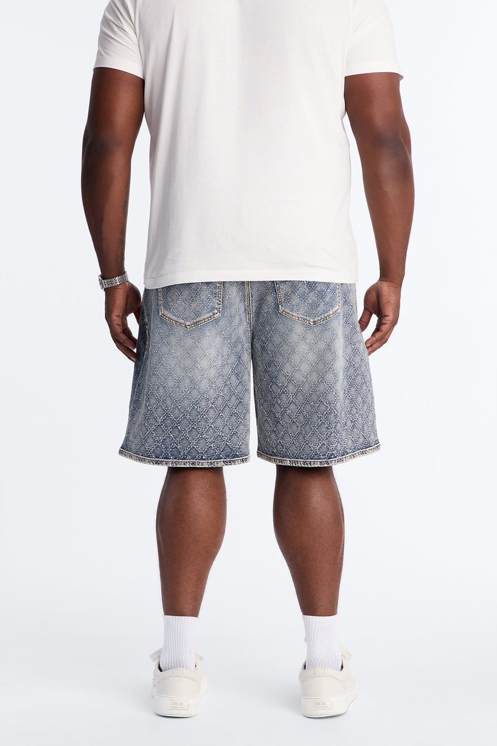 I Be Jeweled Relaxed Denim Short - Light Blue Wash