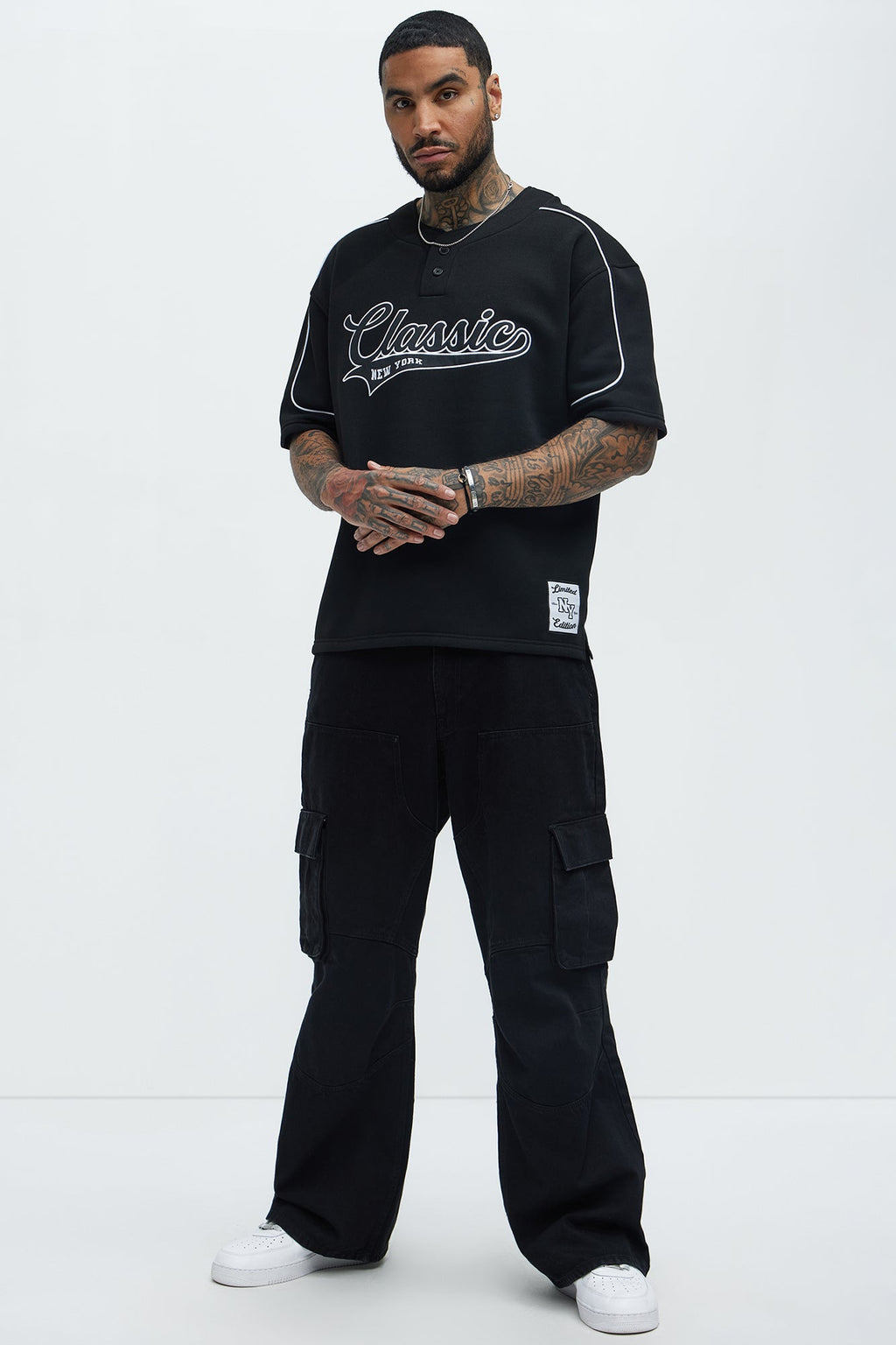 Classic New York Short Sleeve Henley - Black