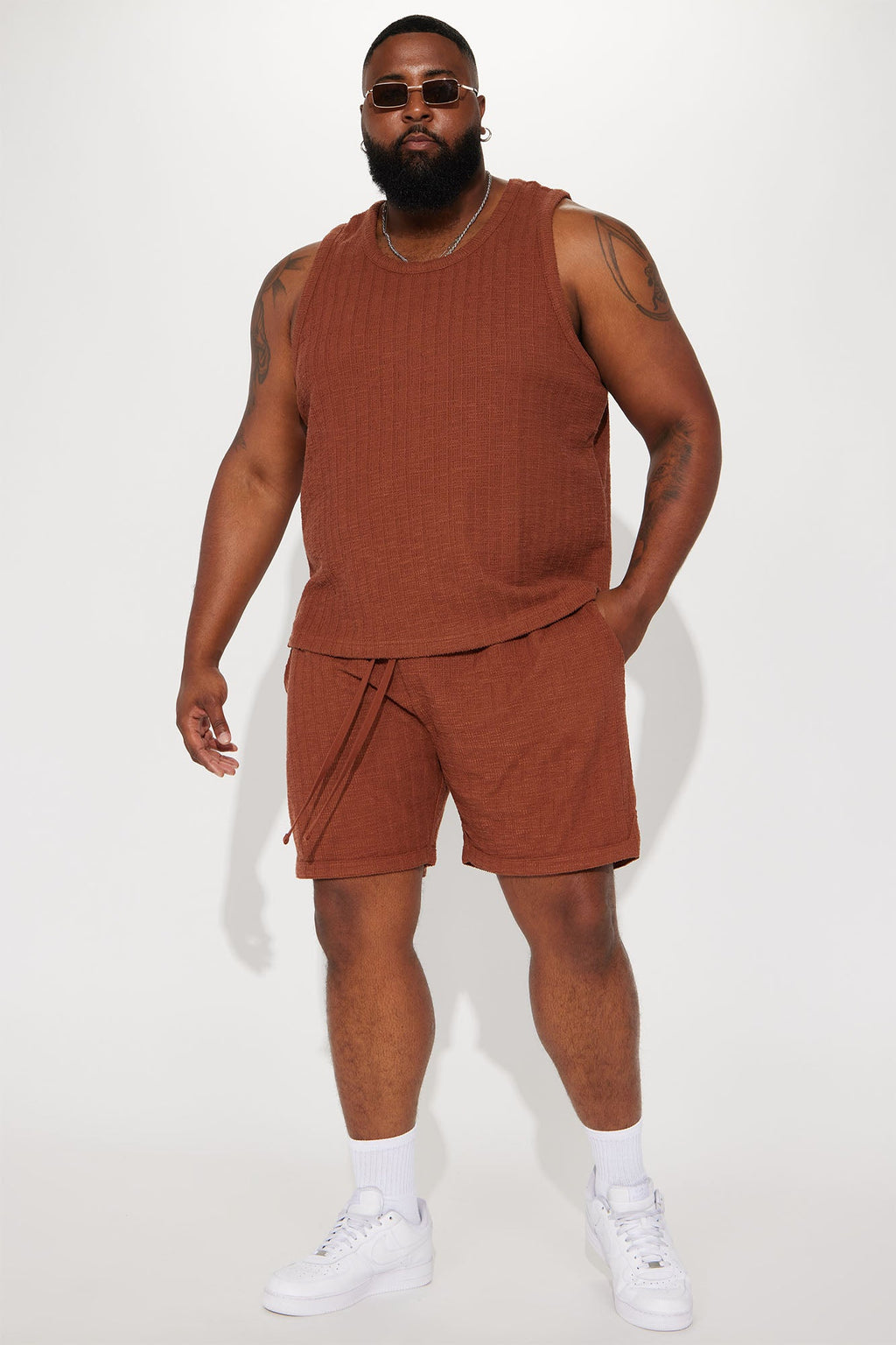 Dean Textured Short - Chocolate