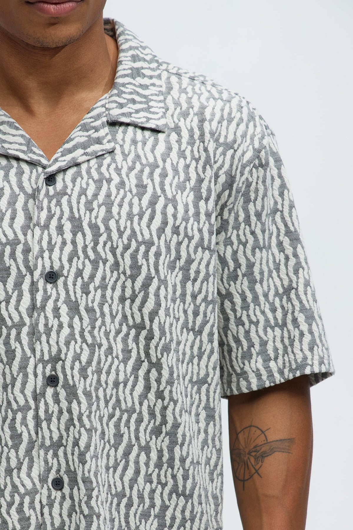 Havana Jacquard Short Sleeve Button Up Shirt - Grey