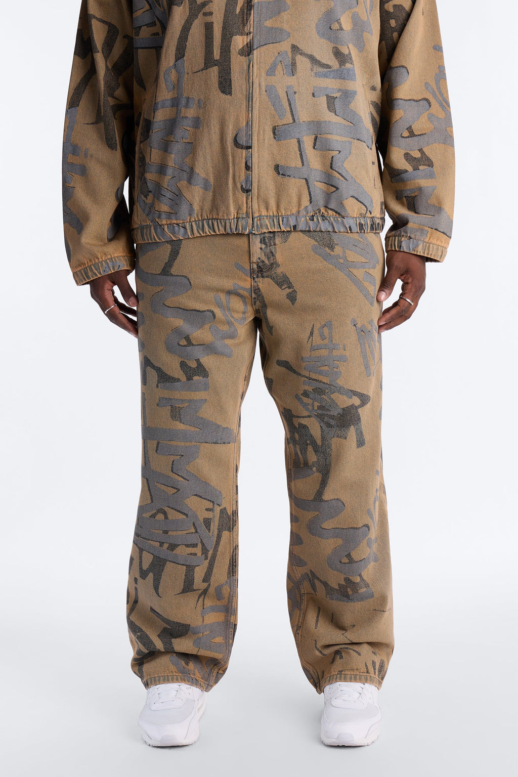 Vintage Graffiti Barrel Jeans - Vintage Wash