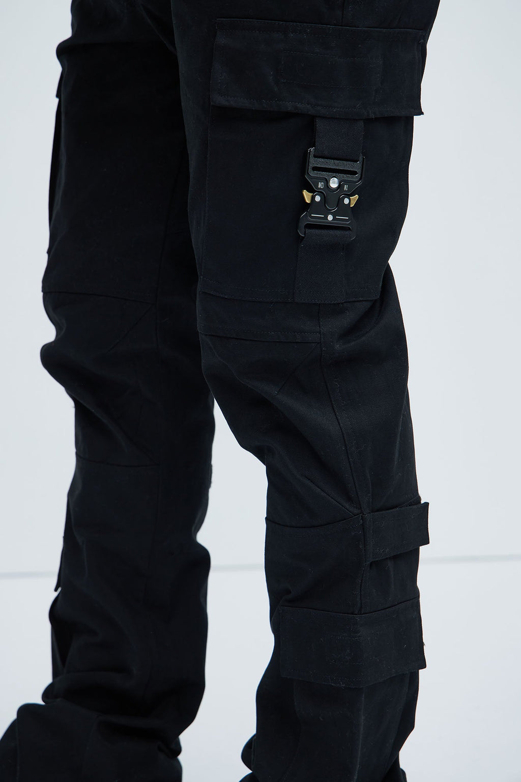 Nikko Slim Flare Pants - Black