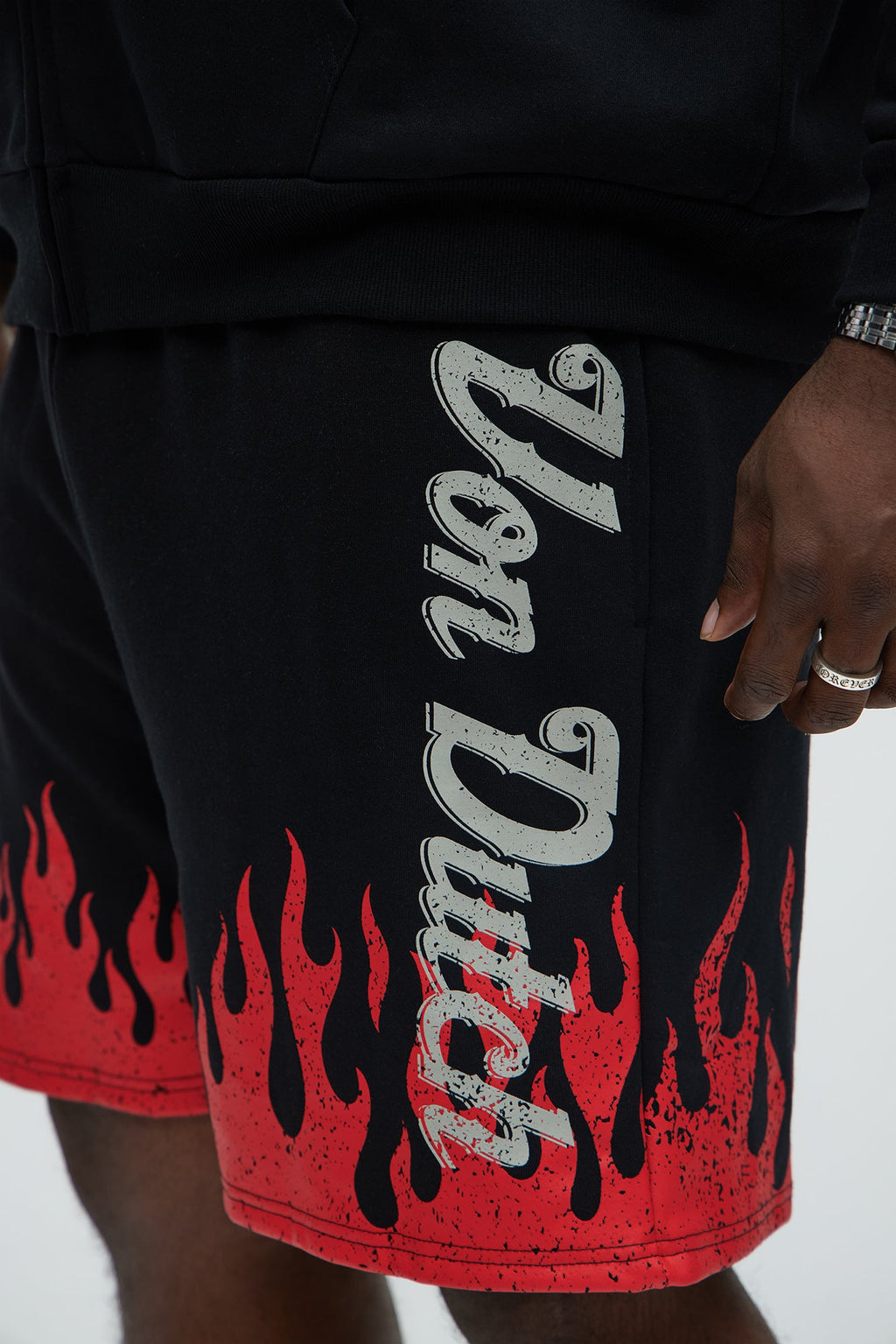 Von Dutch Fire Sweatshorts - Black