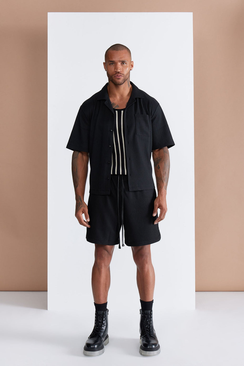 Show Up Short Sleeve Cuban Shirt - Black