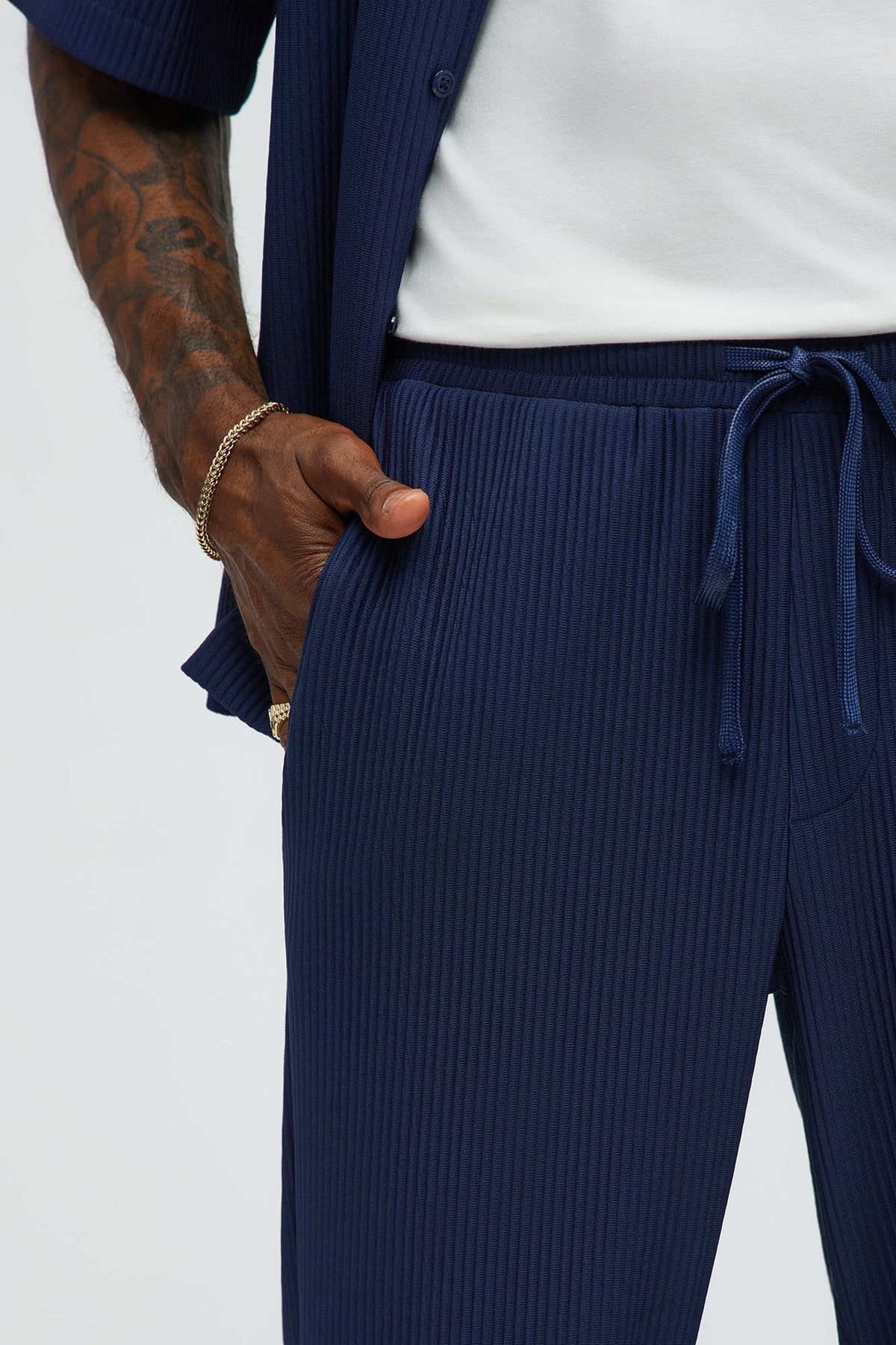 Show Up Slim Slit Pants - Navy