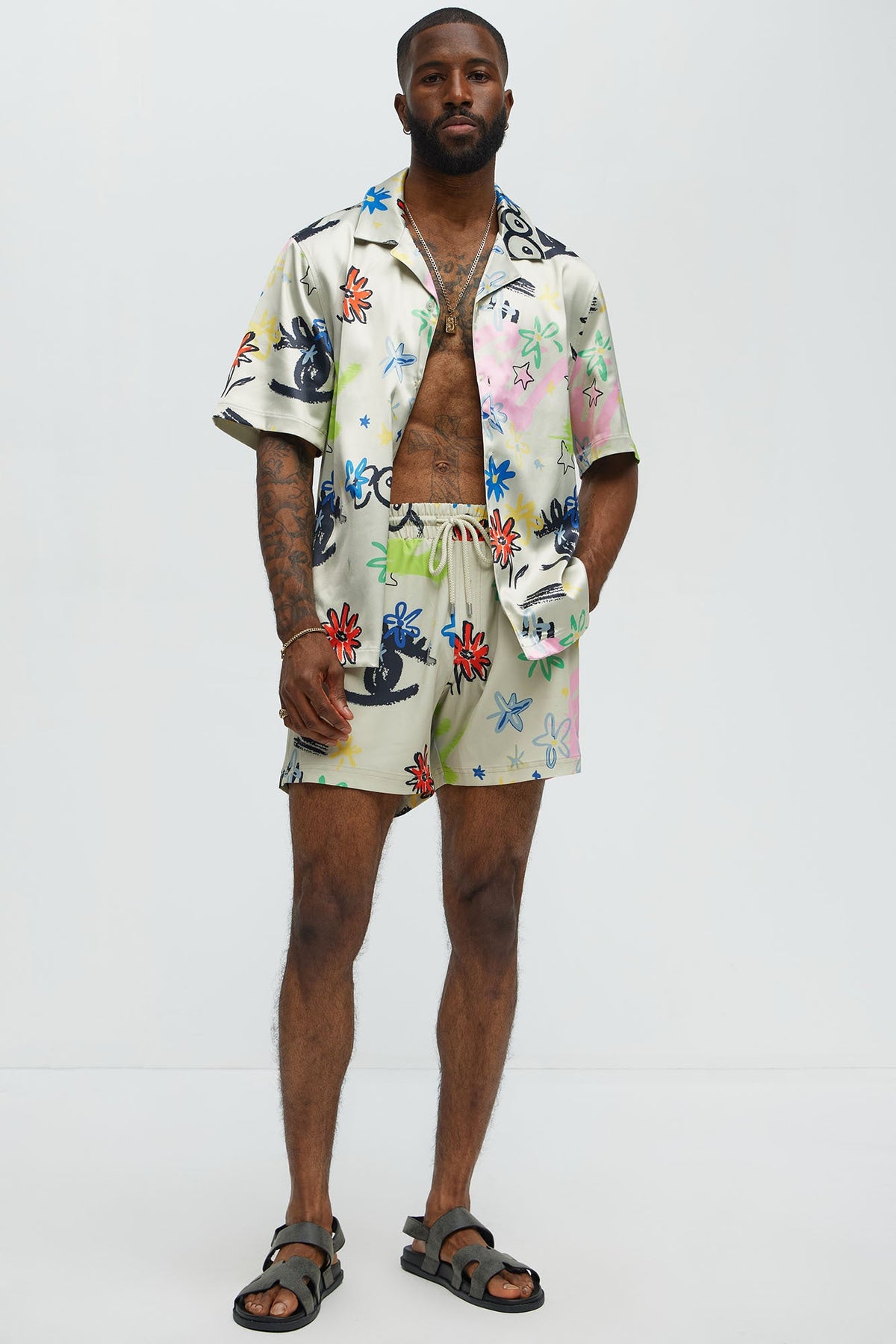 Graffiti Bloom Swim Trunk 6″ - Multi Color