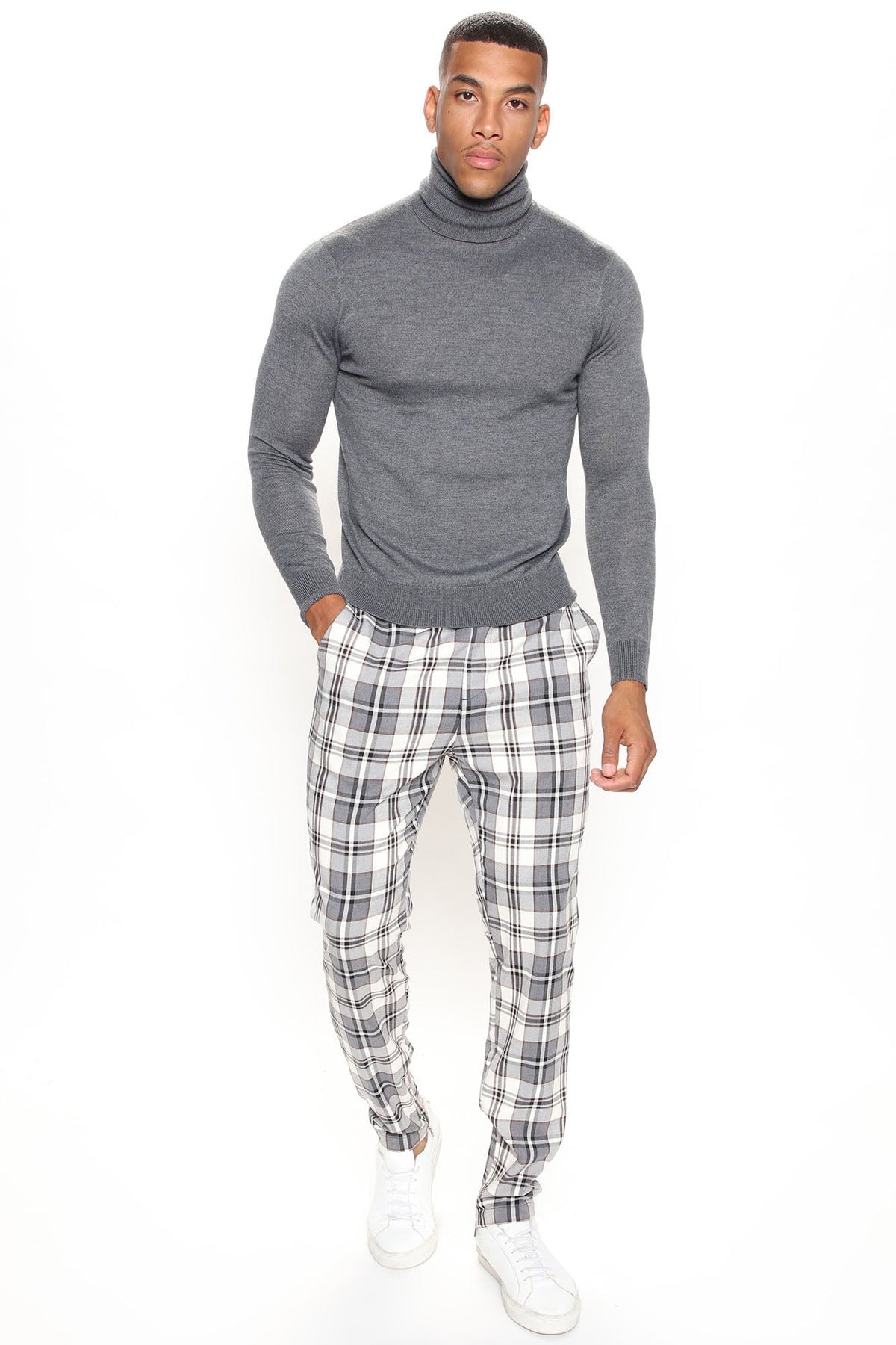 DeAngelo Turtleneck Sweater - Charcoal