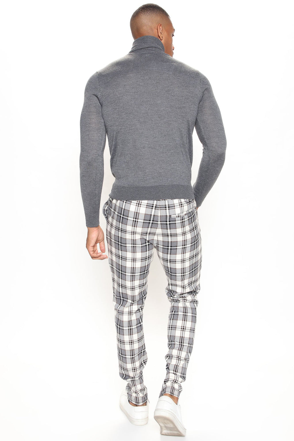 DeAngelo Turtleneck Sweater - Charcoal