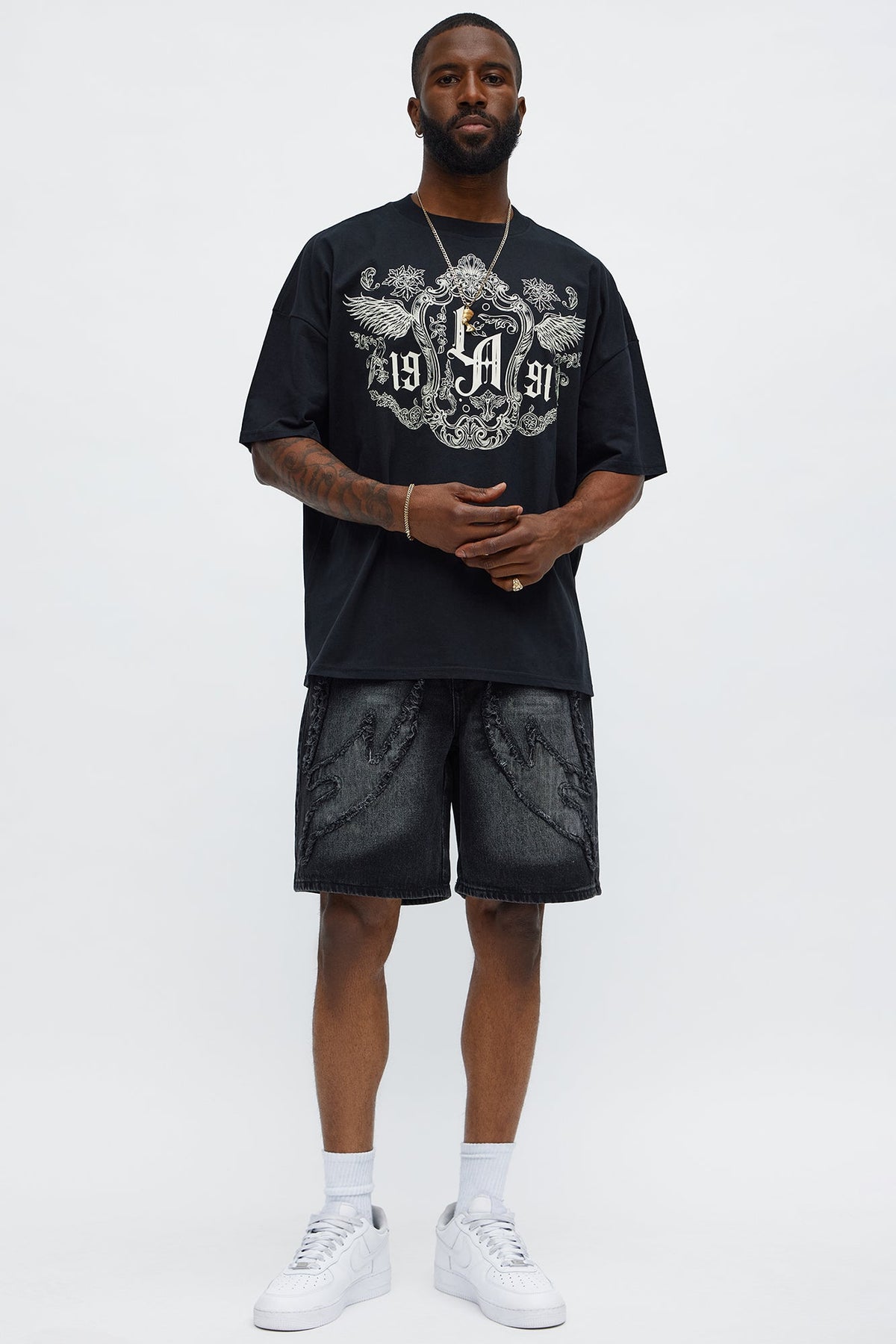 Relaxed Rugged Fray Denim Shorts - Black Wash