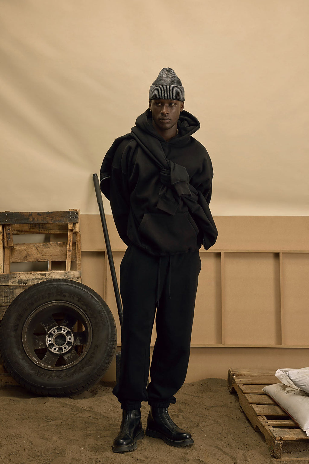 Tyson Hoodie - Black