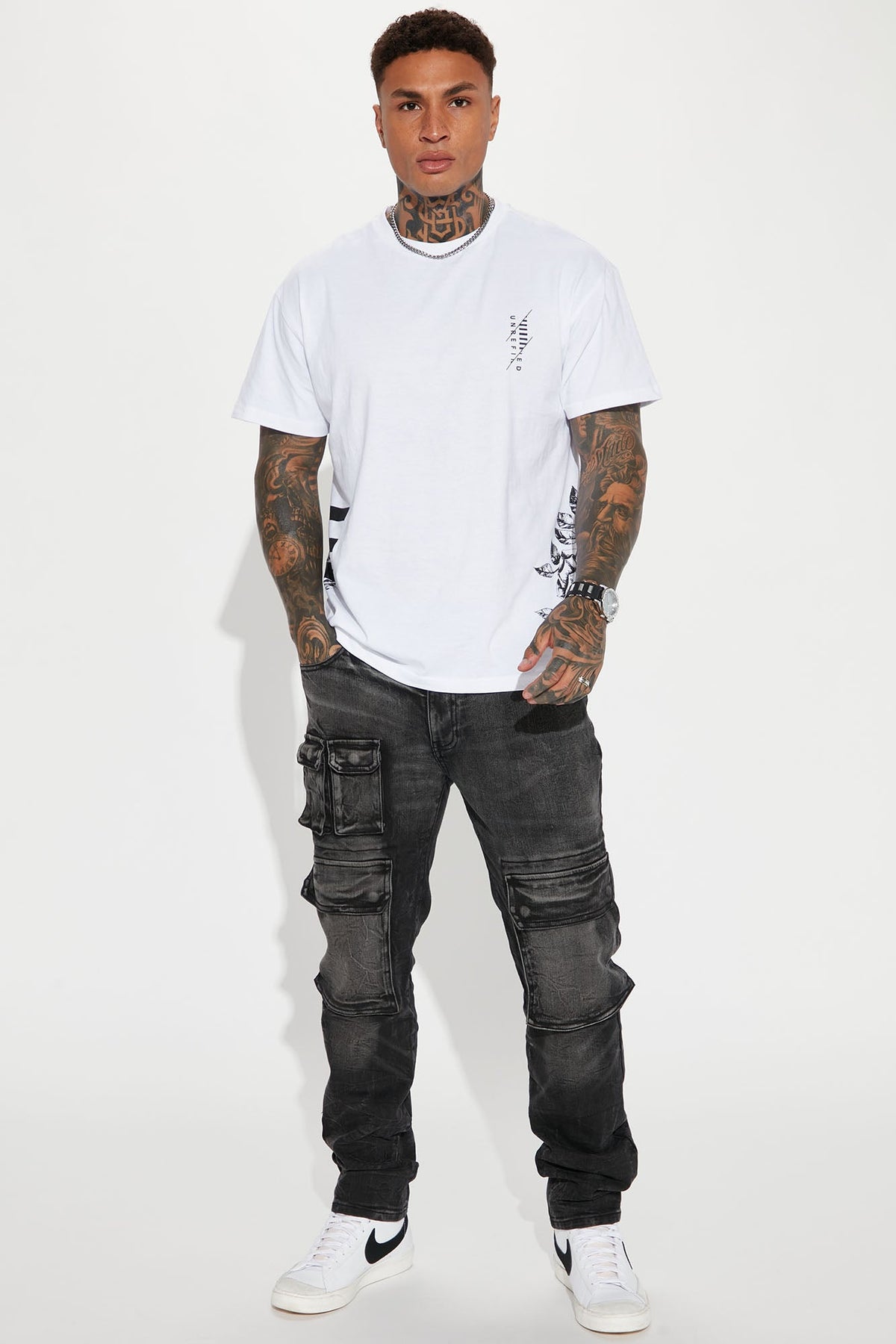 Black Roses Short Sleeve Tee - White