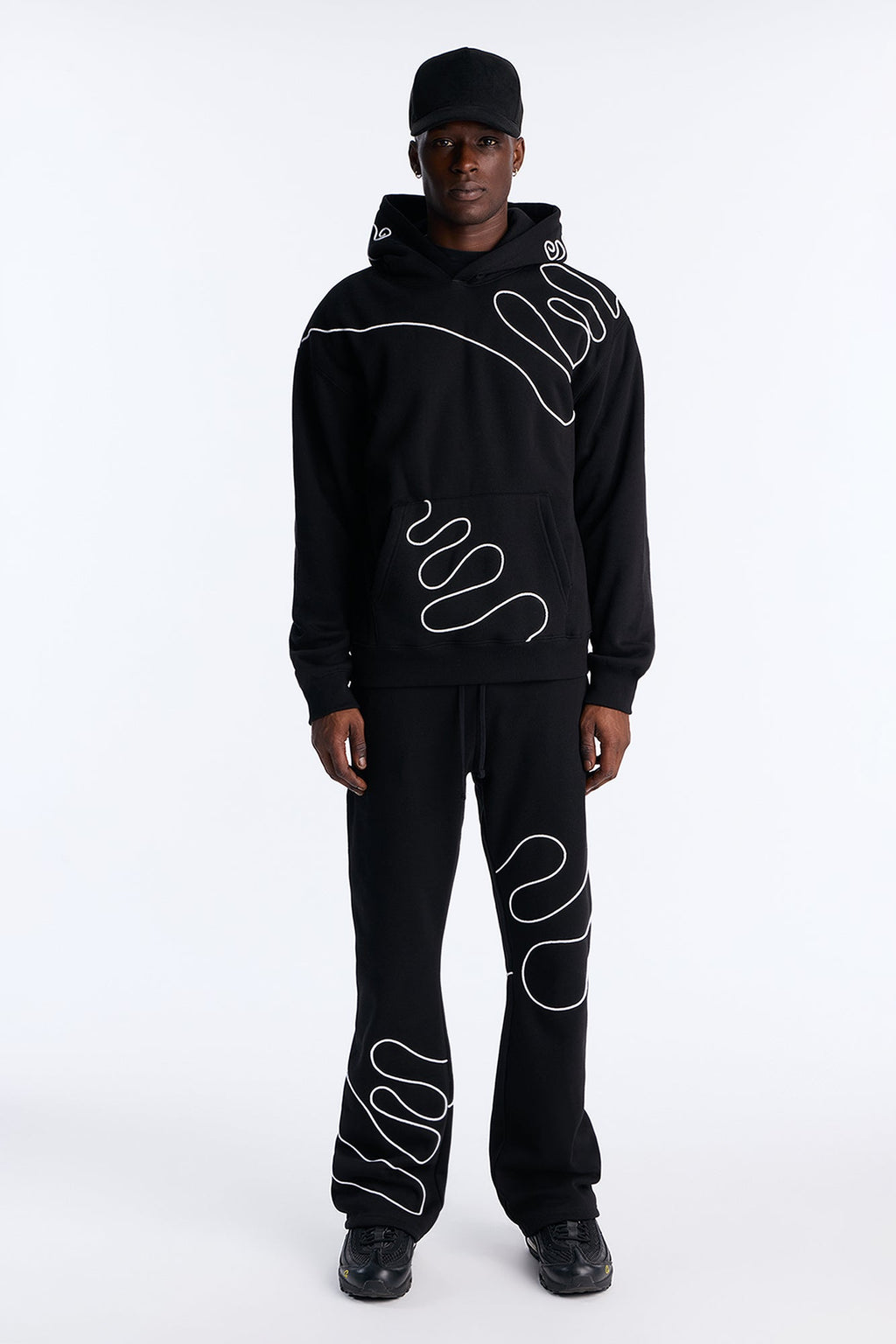Lasso Embroidery Hoodie - Black