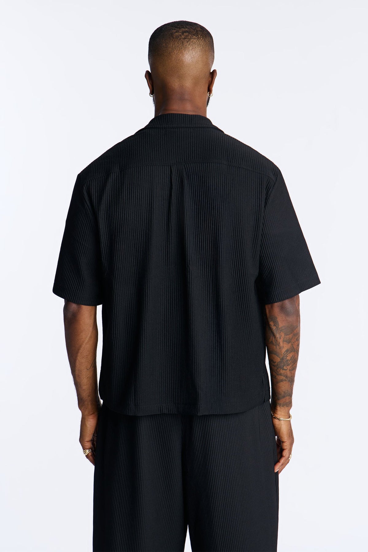 Show Up Short Sleeve Cuban Shirt - Black