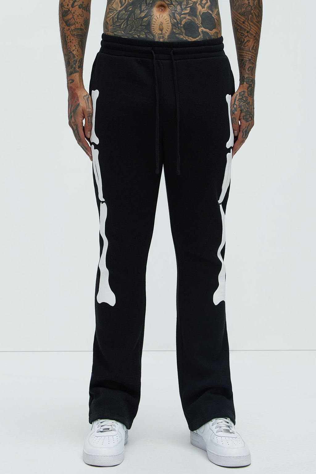 Tyson Bones Skinny Flare Sweatpants - Black