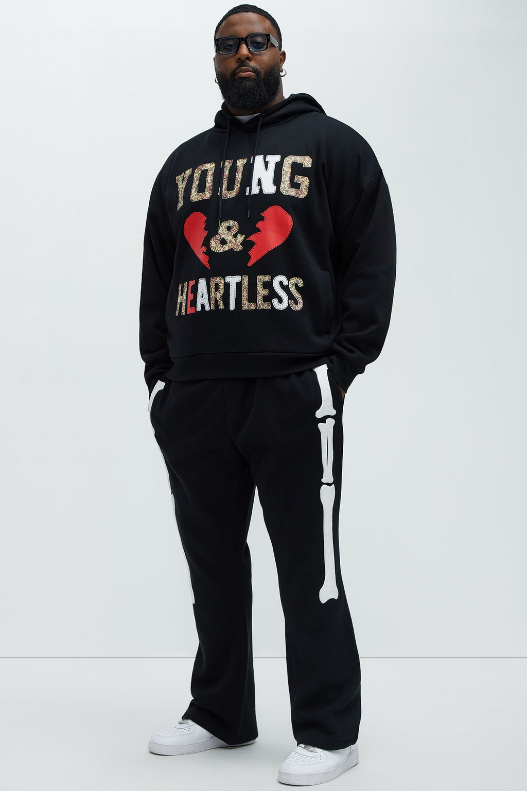 Tyson Bones Skinny Flare Sweatpants - Black