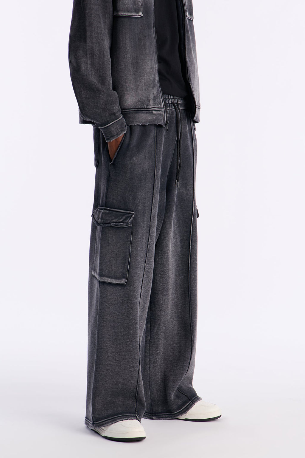 Heavy Wash Baggy Fleece Cargo Pants - Black Wash
