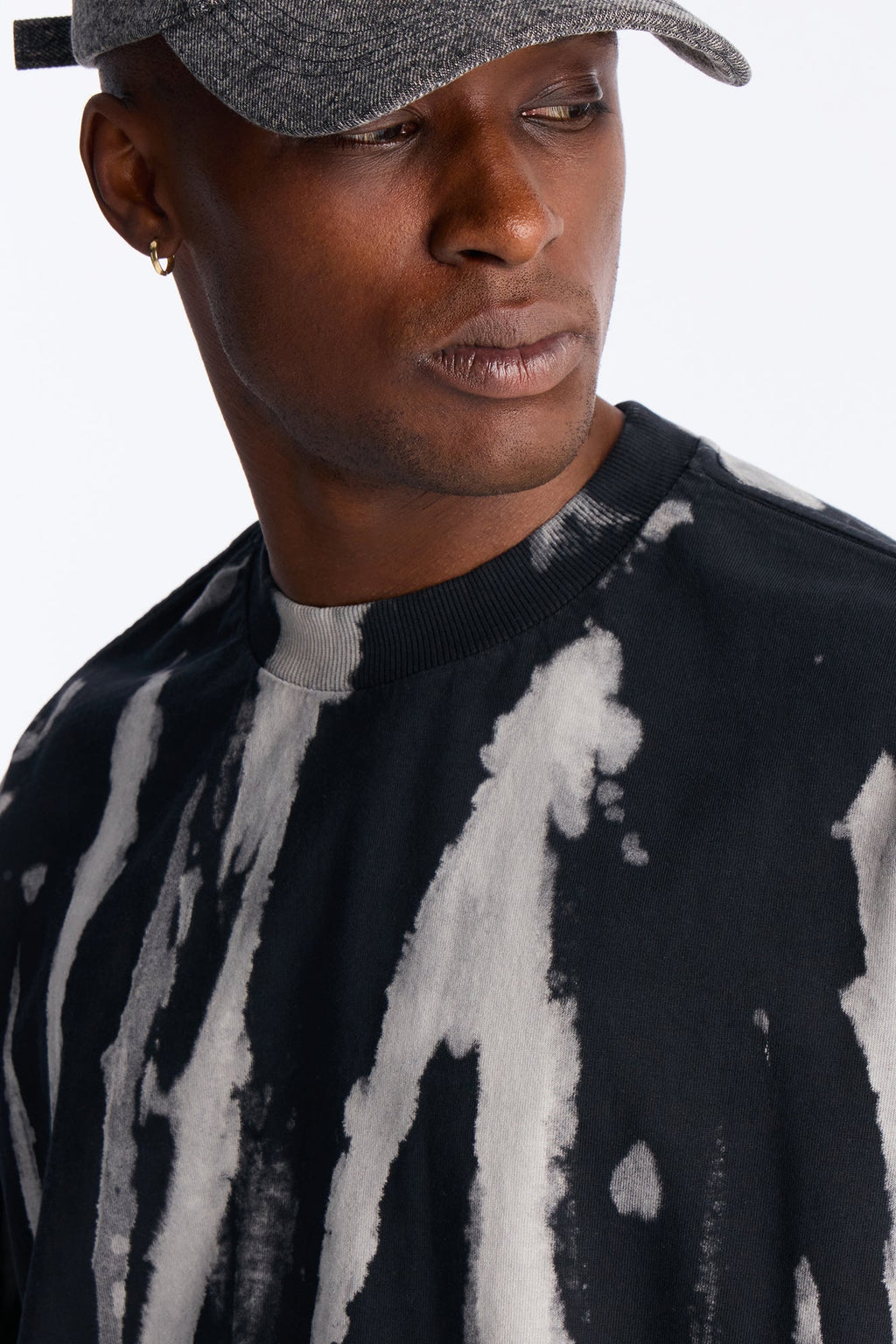 Boxy Brushstroke Tee - Black