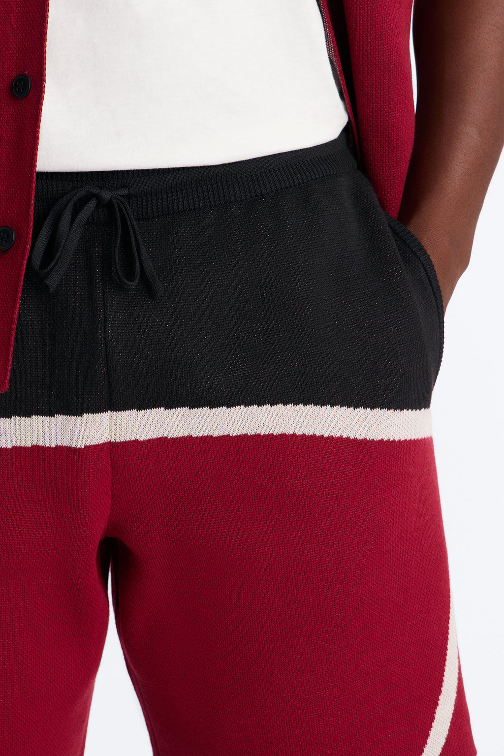 Chevron Paneled Stripe Relaxed Short - Red/combo