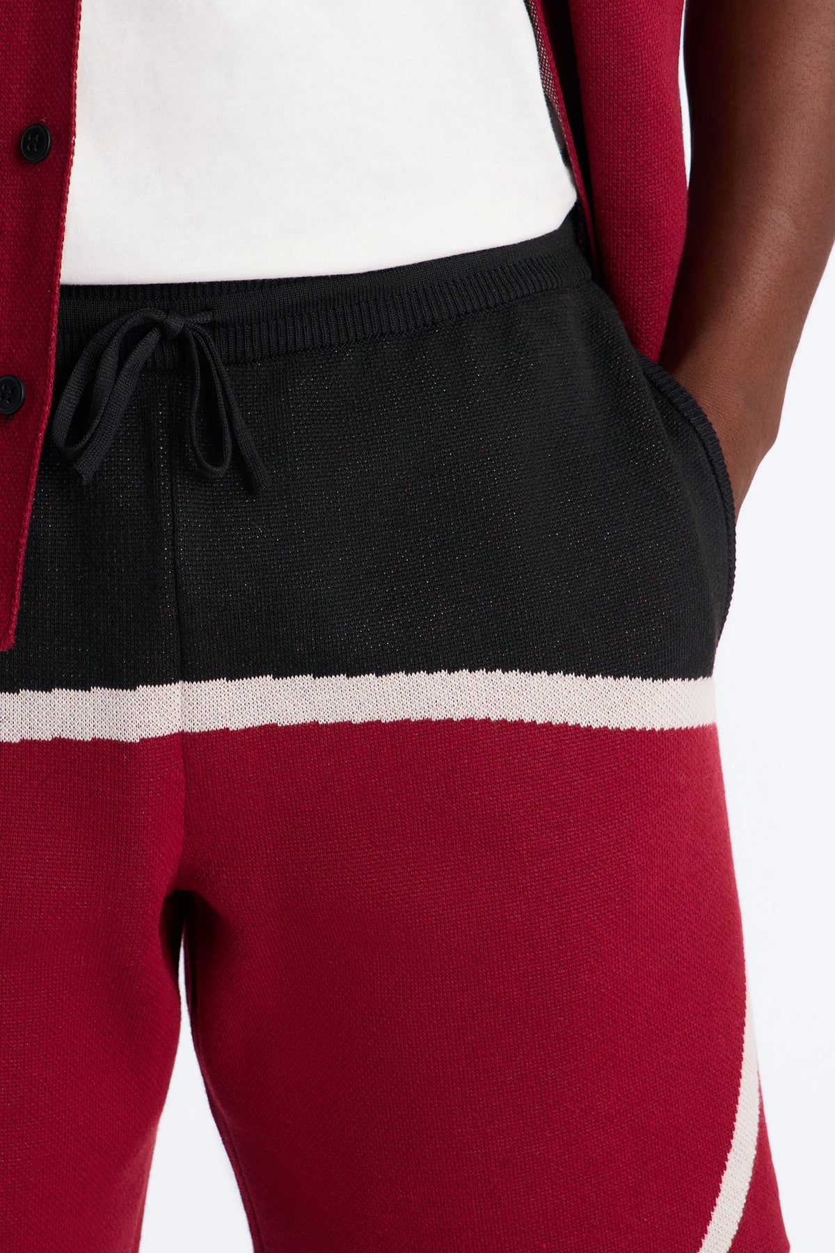 Chevron Paneled Stripe Relaxed Short - Red/combo